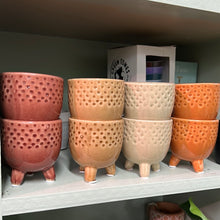 Load image into Gallery viewer, Dotty leggy plant pot 6cm
