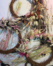 Load image into Gallery viewer, DIY Dried Flower Wreath kit
