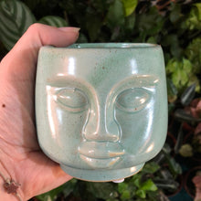 Load image into Gallery viewer, Ceramic glazed face plant pot - 7cm
