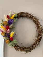 Load image into Gallery viewer, Dried Flower Natural woven wreath - Small / Medium / Large
